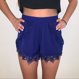 Cinch Waist Lace Detailed Shorts